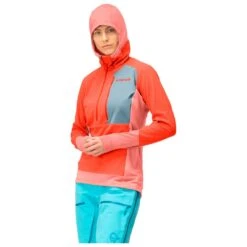 Polaire Norrona Lofoten Thermal Pro Hood W's Orange Alert Peach Amber -Ski Matériel Promotion Magasin 4178b4facfa93522f43ef7f64051658799990d51 H23NORRTTH2262526 8