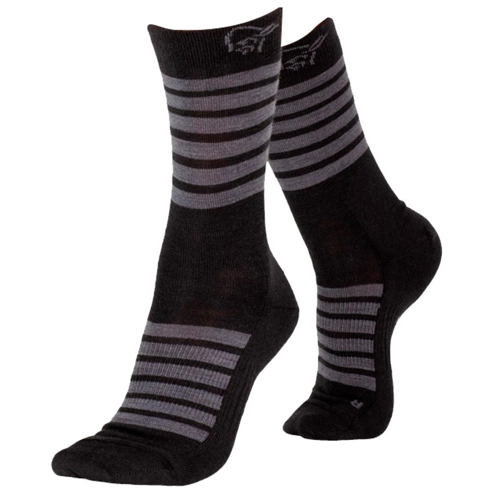 Chaussettes Norrona Falketind Light Weight Merino Socks Caviar Chaussettes Norrona Falketind Light Weight Merino Socks Caviar -Ski Matériel Promotion Magasin 7cf37cabee80bbe8739ad70d55fbcfdc0dbcfce4 E23NORRACC3342866 2