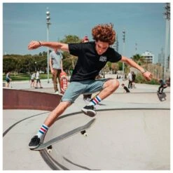 Chaussettes American Socks The Classics Mid High American Pride II 8 Chaussettes American Socks The Classics Mid High American Pride II -Ski Matériel Promotion Magasin ecb1a35ae2e2bb071bc5a8fcbe959da74fbc2840 H23AMSOACC353005 AMSO0195324 905